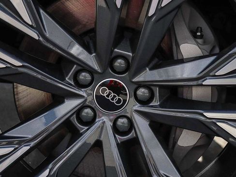 New 2026 Audi Q8 Premium Plus image 15