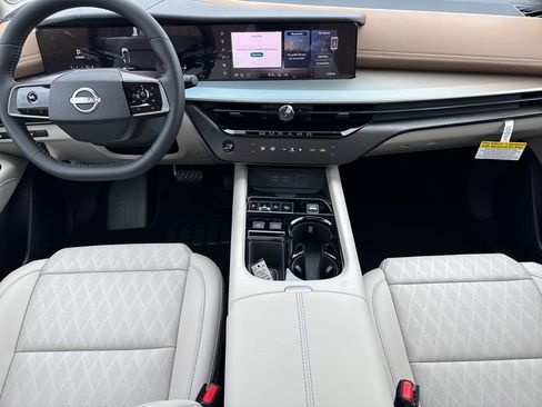 New 2026 Nissan Murano Platinum AWD/4WD image 16