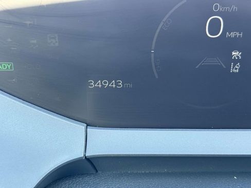 Used 2024 Toyota Prius LE image 13