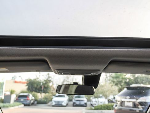 Used 2020 Honda Fit EX image 17