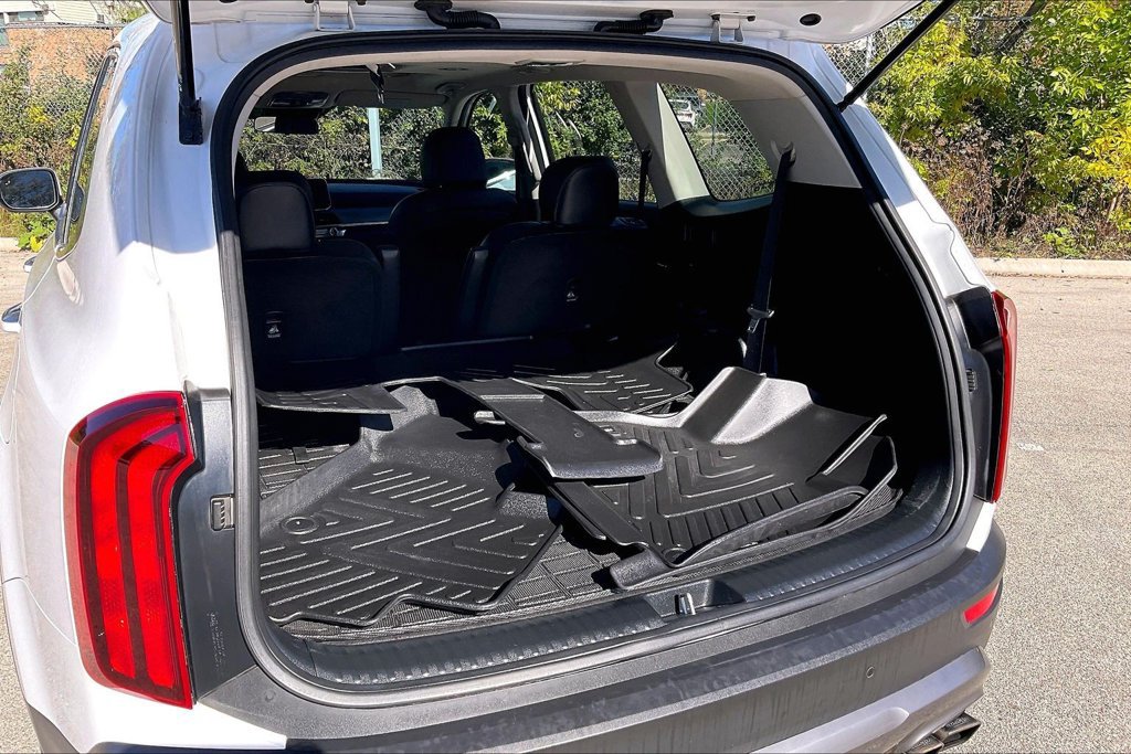 Used 2022 Kia Telluride S FWD image 29