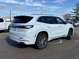 New 2026 Buick Enclave Avenir w/ Super Cruise Package FWD video 2