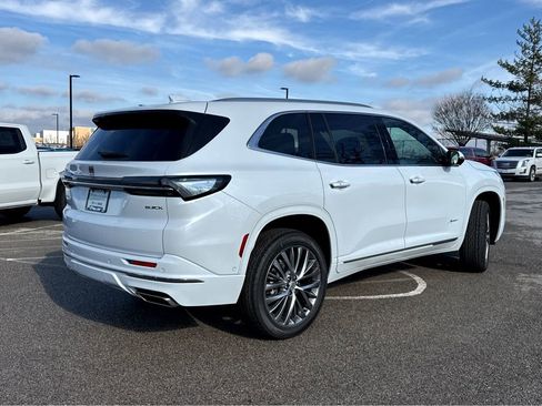 New 2026 Buick Enclave Avenir w/ Super Cruise Package FWD image 2