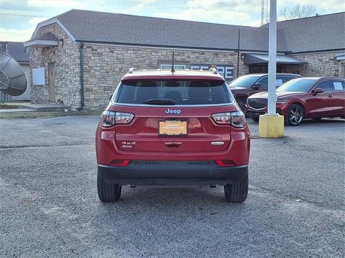 Certified 2024 Jeep Compass Latitude w/ Convenience Group image 19