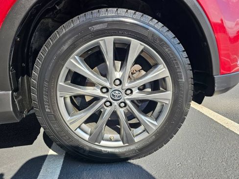 Used 2018 Toyota RAV4 Limited w/ All Weather Liner Package AWD/4WD image 9