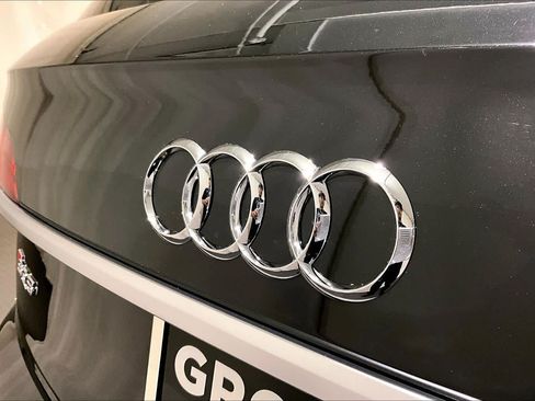 Used 2023 Audi SQ5 Premium Plus AWD/4WD image 32