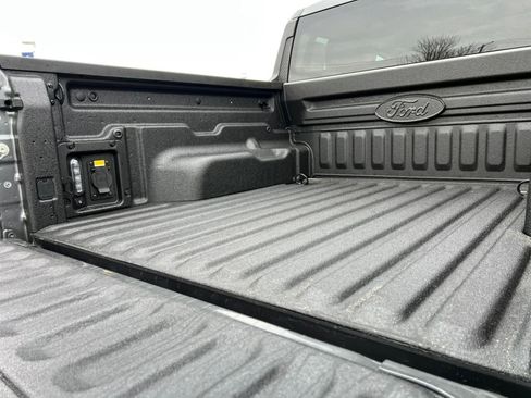 Used 2026 Ford Maverick XLT w/ XLT Luxury Package image 6