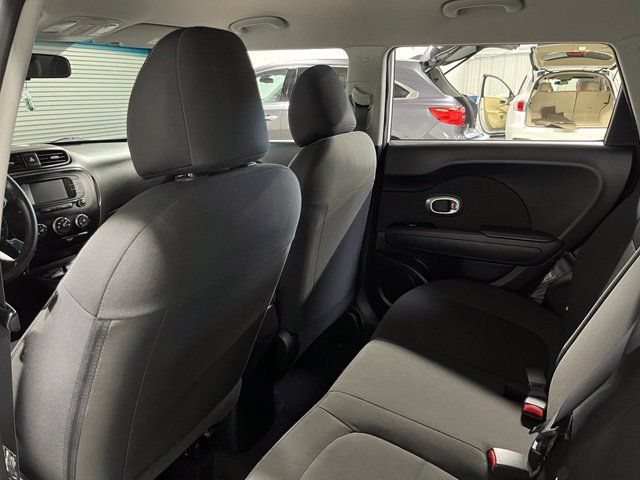 Used 2019 Kia Soul FWD image 19