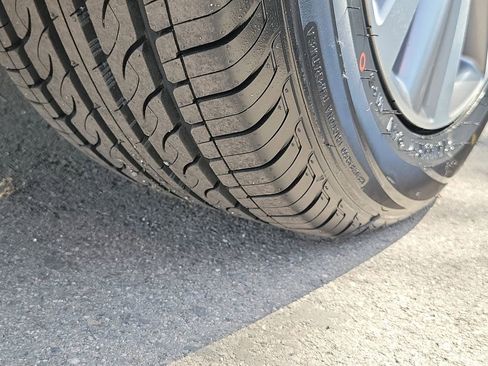 Used 2020 Lexus ES 300h image 31