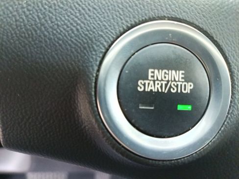Used 2022 GMC Terrain SLE w/ Driver Convenience Package AWD/4WD image 22