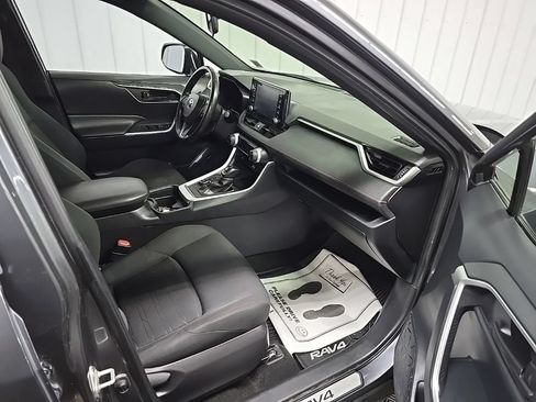Used 2021 Toyota RAV4 Prime SE AWD/4WD image 16