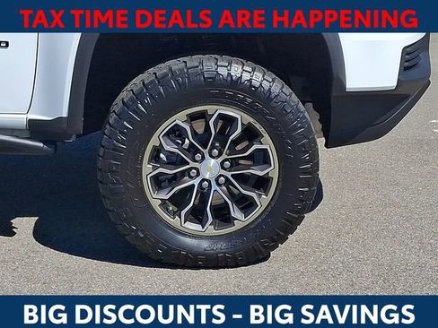 Used 2021 Chevrolet Colorado ZR2 image 10