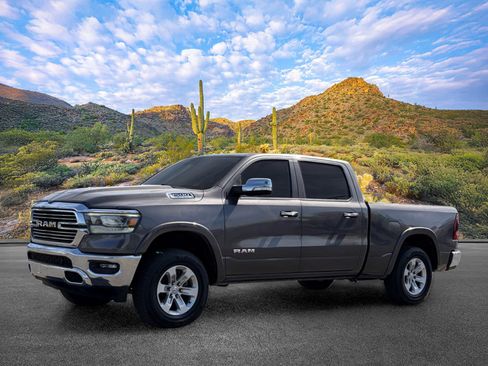 Used 2021 RAM 1500 Laramie AWD/4WD image 6