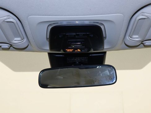 Used 2025 Toyota Corolla LE FWD image 23