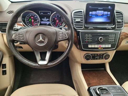 Used 2019 Mercedes-Benz GLS 450 4MATIC w/ Premium 1 Package image 22