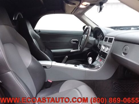 Used 2007 Chrysler Crossfire Limited image 11