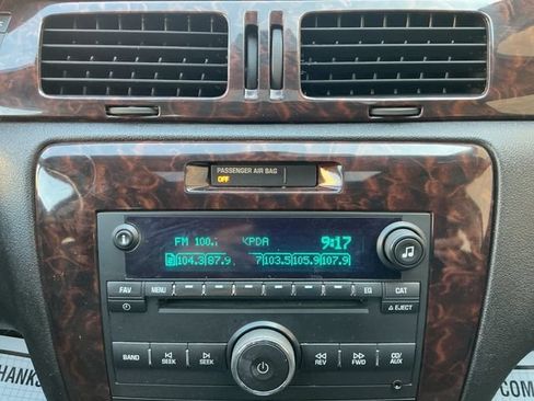Used 2012 Chevrolet Impala LT w/ LT Sunroof Package FWD image 15