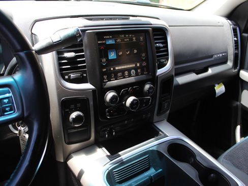 Used 2017 RAM 2500 Lone Star image 38