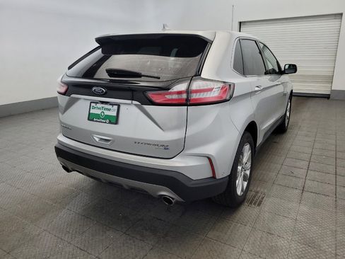 Used 2019 Ford Edge Titanium w/ Equipment Group 301A AWD/4WD image 7