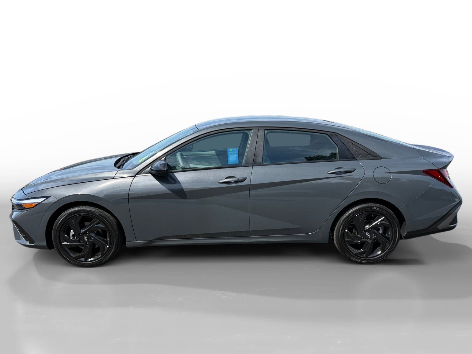 Certified 2026 Hyundai Elantra Sport FWD image 2