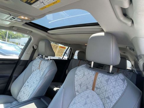 Used 2022 Toyota Highlander Bronze Edition AWD/4WD image 23