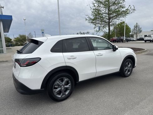 Used 2026 Honda HR-V LX image 7