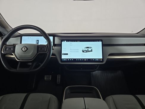 Used 2024 Rivian R1S Adventure AWD/4WD image 27