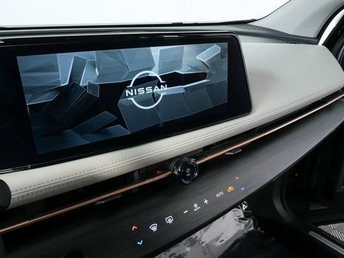 Used 2023 Nissan Ariya EVOLVE+ e-4ORCE image 12