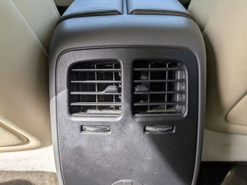 Used 2014 Lincoln MKS w/ Equipment Group 101A image 16