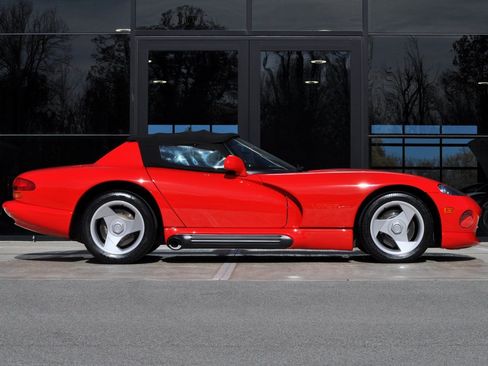 Used 1994 Dodge Viper RT/10 image 15