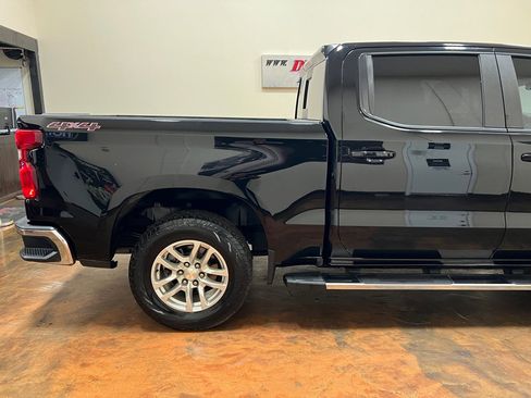 Used 2020 Chevrolet Silverado 1500 LT w/ All-Star Edition image 11