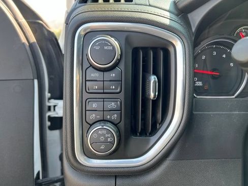 Used 2021 Chevrolet Silverado 3500 LTZ w/ Z71 Off-Road Package AWD/4WD image 25