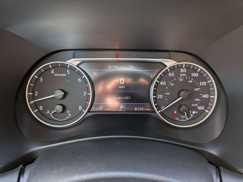 Certified 2024 Nissan Sentra SR FWD image 15