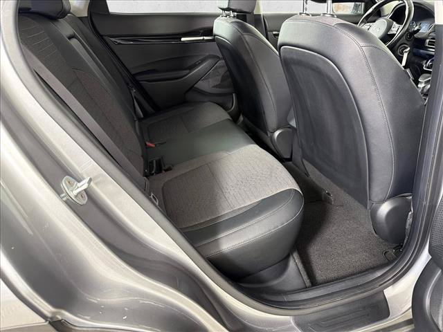 Used 2021 Kia Seltos S AWD/4WD image 15