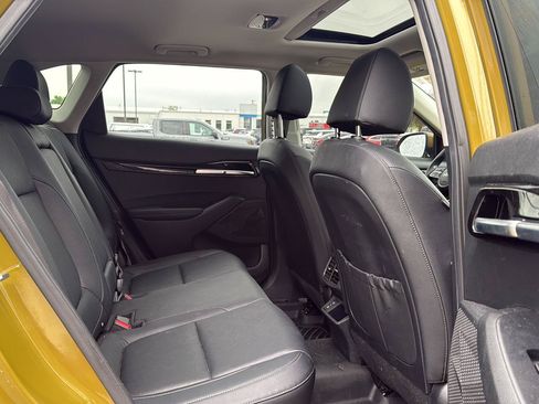 Used 2024 Kia Seltos SX w/ SX Sunroof Package AWD/4WD image 11