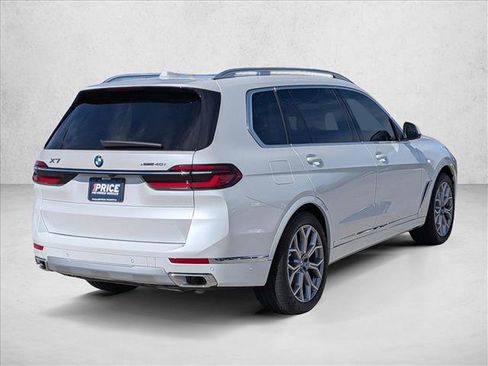 Used 2025 BMW X7 xDrive40i w/ Dynamic Handling Package image 5