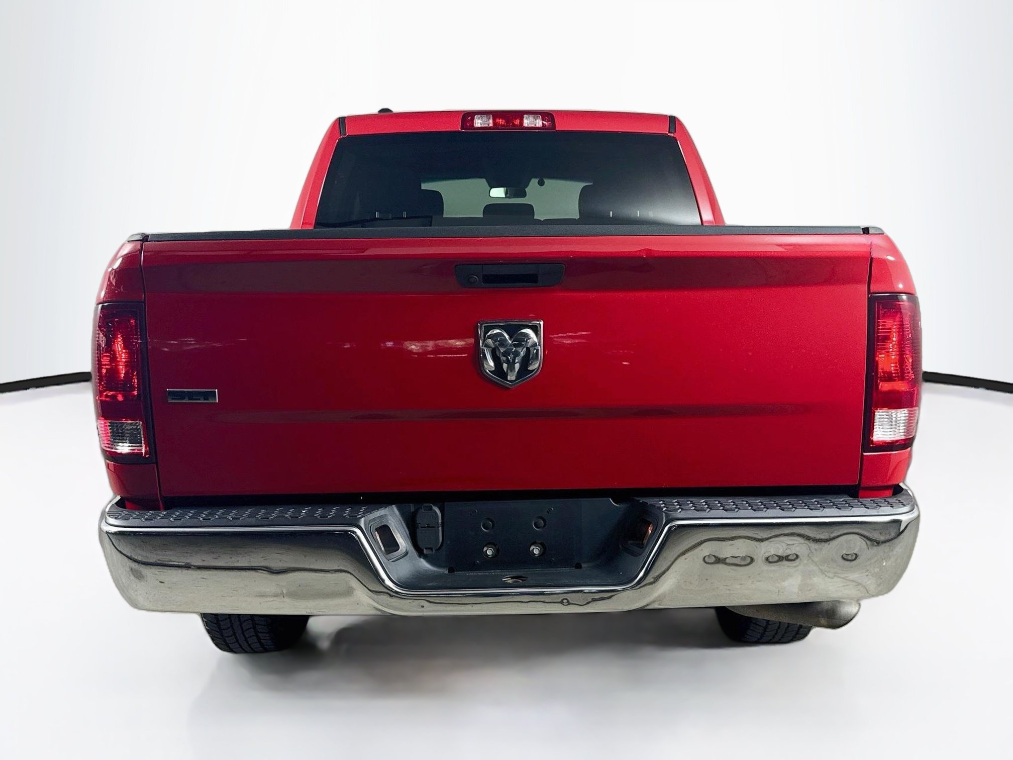 Used 2022 RAM 1500 Classic SLT RWD image 29