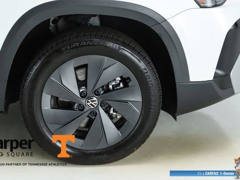 Used 2025 Volkswagen Taos S FWD image 14