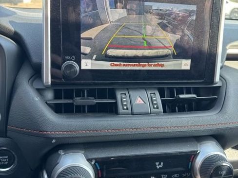 Used 2024 Toyota RAV4 Adventure image 11