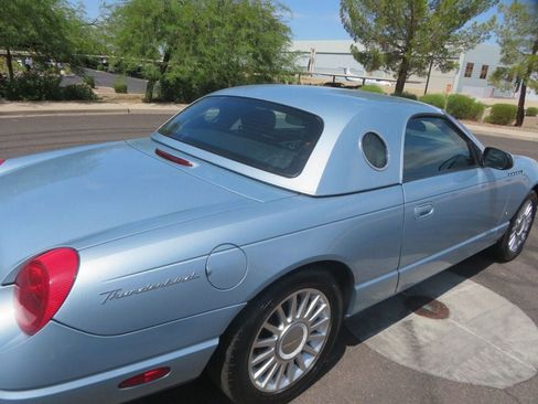 Used 2004 Ford Thunderbird RWD image 10