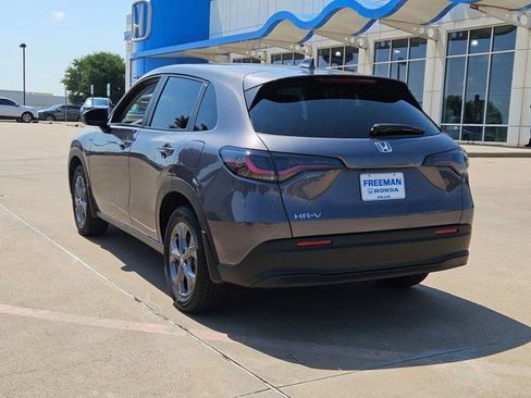 Used 2025 Honda HR-V LX image 7