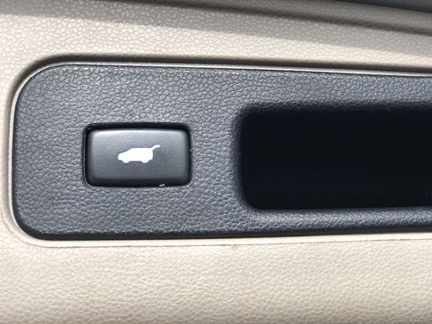 Used 2017 Honda Odyssey EX-L image 10