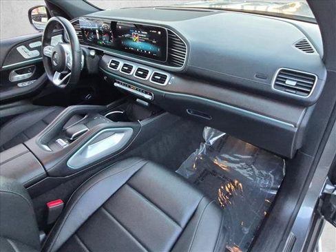 Used 2023 Mercedes-Benz GLS 450 4MATIC image 25