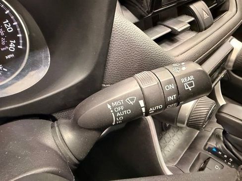 Used 2020 Toyota RAV4 XLE w/ Convenience Package AWD/4WD image 33