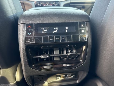 New 2025 Jeep Grand Cherokee L Limited image 28