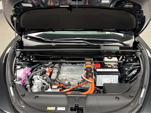 New 2026 Lexus RZ 450e AWD image 26