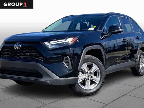 Certified 2025 Toyota RAV4 XLE image 1