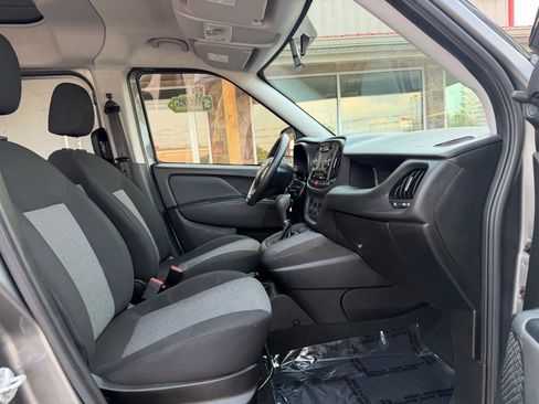 Used 2021 RAM ProMaster City Tradesman w/ Window Group 04 FWD image 24