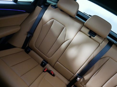 Used 2024 BMW X3 xDrive30i w/ Premium Package AWD/4WD image 12
