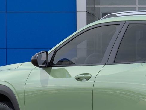 New 2026 Chevrolet Trax ACTIV w/ Driver Confidence Package FWD image 12